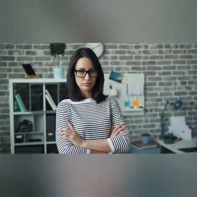 魏月华